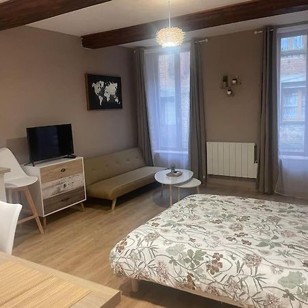 La Nuit Etoilee Apartment Rocroi ภายนอก รูปภาพ